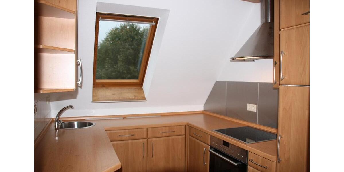 Dachgeschoßwohnung Chemnitz Rabenstein - 2 Zimmer, 54 m&sup2;, 390&euro; | Angebot:26665602