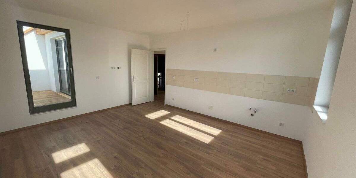 Etagenwohnung Chemnitz Sonnenberg - 3 Zimmer, 73 m&sup2;, 490&euro; | Angebot:26696143