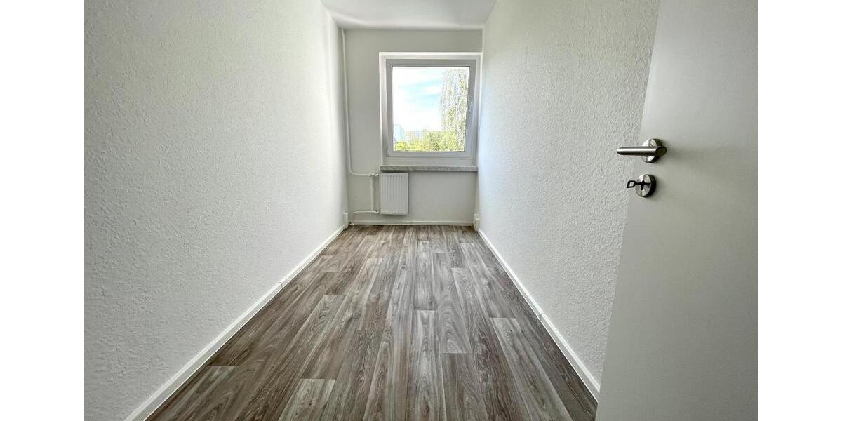 Etagenwohnung Chemnitz Kapellenberg - 4 Zimmer, 69 m&sup2;, 408&euro; | Angebot:26339483