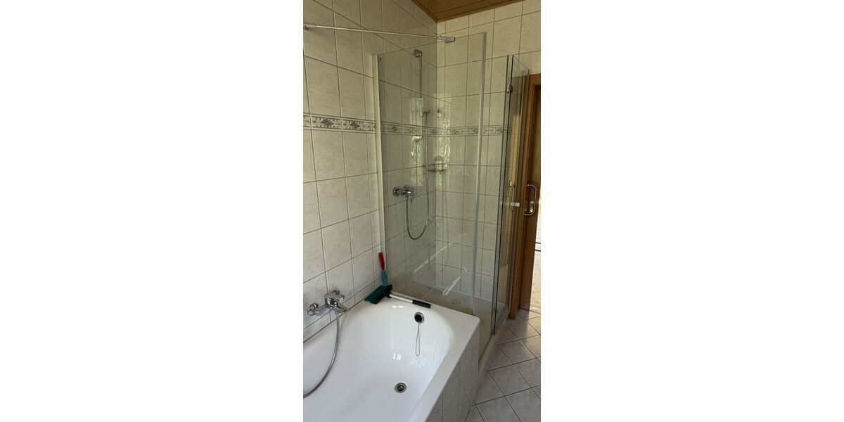 Gemütliche 3-Zimmer Erdgeschoss-Wohnung in ruhiger grüner Umgebung - Erdgeschoßwohnung Mittweida | Angebot:27301715