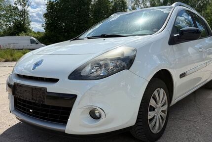 Renault Clio 288.000 km 1.499 € Chemnitz 09114