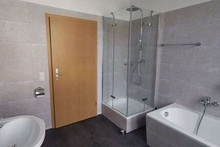 Wohnung Chemnitz Ebersdorf - 2 Zimmer, 71 m&sup2;, 65.000&euro; | Angebot:26424365