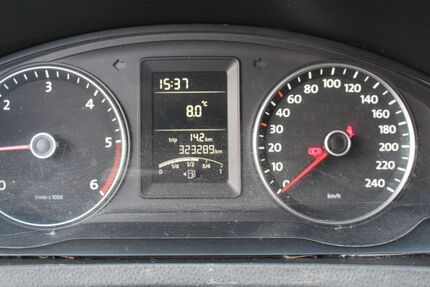 VW T5 Transporter 325.000 km 11.500 &euro; Burkhardtsdorf 09235