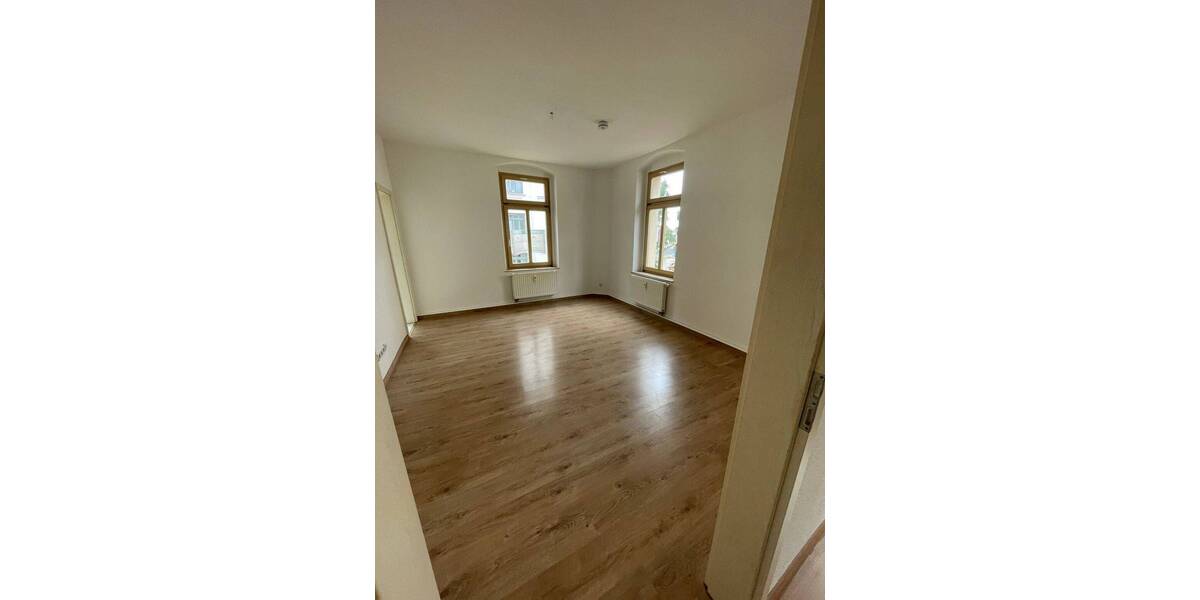 Etagenwohnung Chemnitz Lutherviertel - 2 Zimmer, 44 m&sup2;, 254&euro; | Angebot:26843675