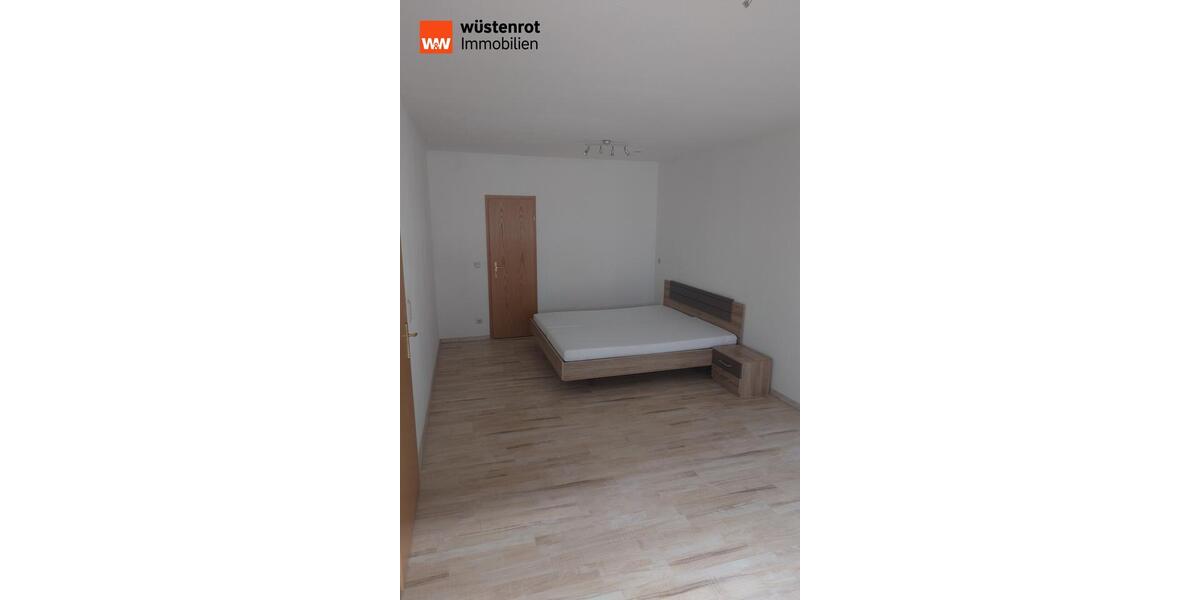 Etagenwohnung Oederan - 1 Zimmer, 43 m&sup2;, 240&euro; | Angebot:25867448