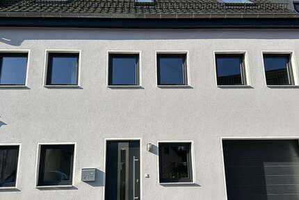 Haus Hartenstein - 7 Zimmer, 160 m&sup2;, 1.450&euro; | Angebot:27442851