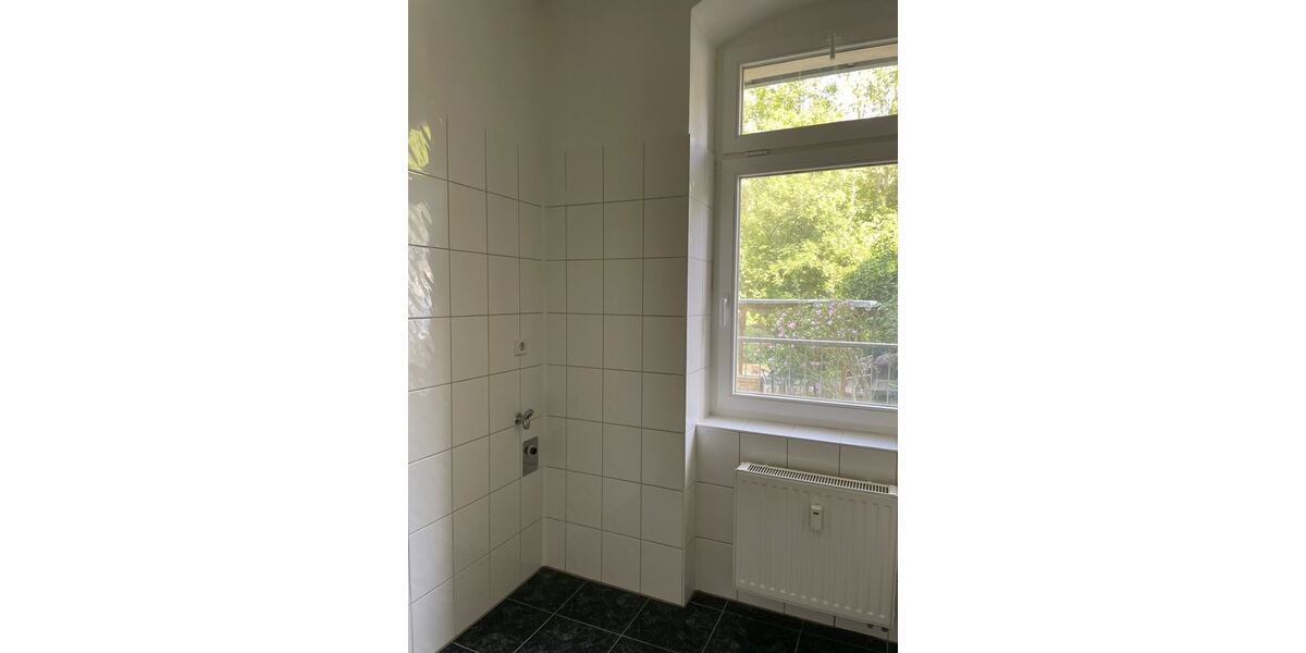 Ideal für Eigennutzer! Kleine Wohnung mit großem Balkon für wenig Geld! - Erdgeschoßwohnung Chemnitz Gablenz | Angebot:23553806