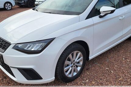 Seat Ibiza 33.260 km 16.699 &euro; Chemnitz - Mittelbach 09224