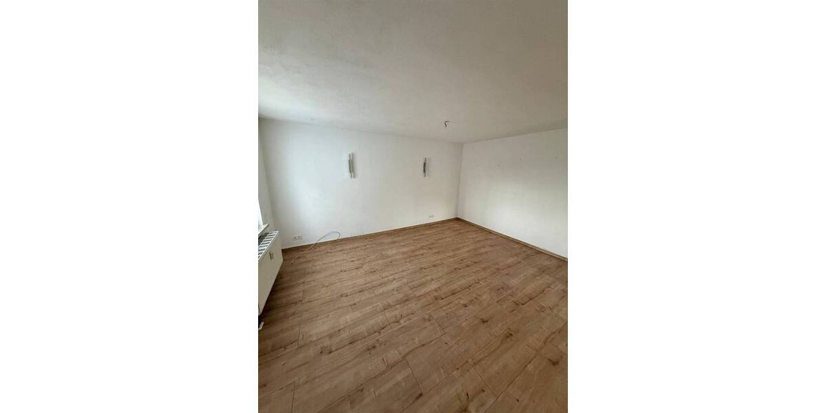 Doppelhaushälfte Lugau Lugau - 4 Zimmer, 110 m&sup2;, 119.000&euro; | Angebot:26473189