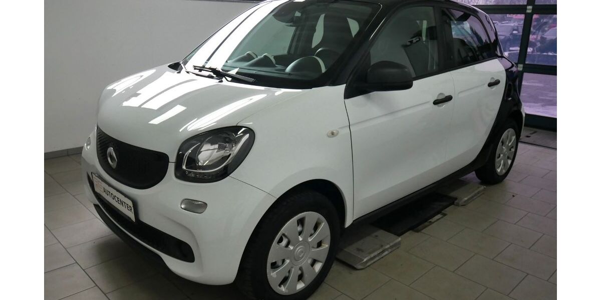 Smart ForFour 63.155 km 9.990 &euro; Chemnitz 09114