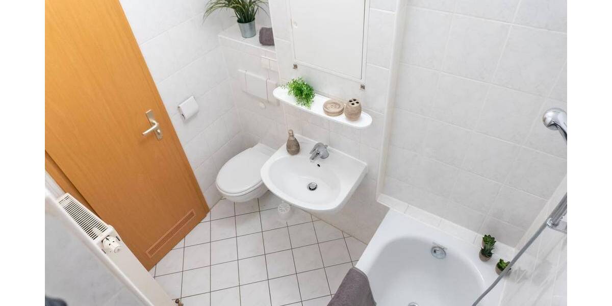 Etagenwohnung Chemnitz Zentrum - 5 Zimmer, 114 m&sup2;, 660&euro; | Angebot:26879873