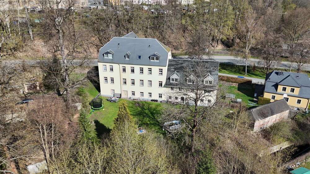 Einfamilienhaus Zschopau - 21 Zimmer, 970 m&sup2;, 580.000&euro; | Angebot:25563750