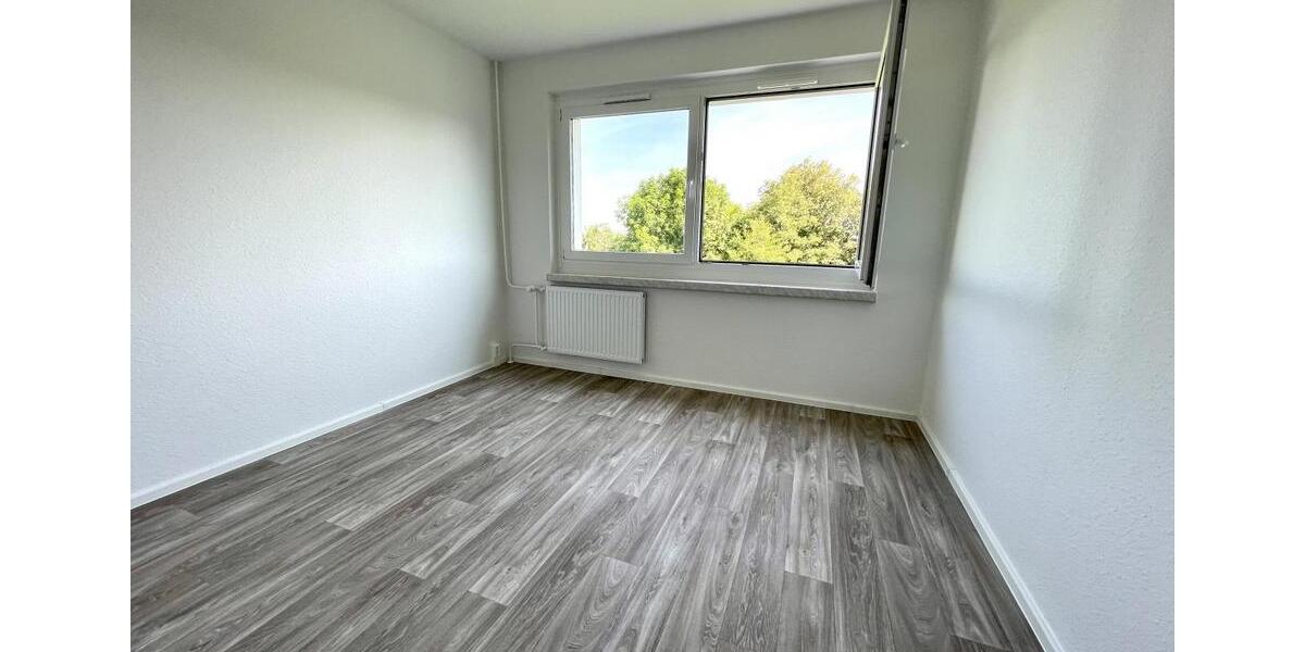 Etagenwohnung Chemnitz Kapellenberg - 4 Zimmer, 69 m&sup2;, 408&euro; | Angebot:26339483