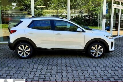Kia Stonic 16.440 km 17.990 &euro; Chemnitz 09116