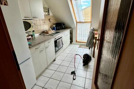 Haus Glauchau - 9 Zimmer, 220 m&sup2;, 1.500&euro; | Angebot:25258052