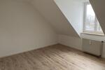 Dachgeschoßwohnung Chemnitz Euba - 2 Zimmer, 49 m&sup2;, 300&euro; | Angebot:26645171