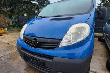 Opel Vivaro 184.620 km 7.500 &euro; Glauchau 08371