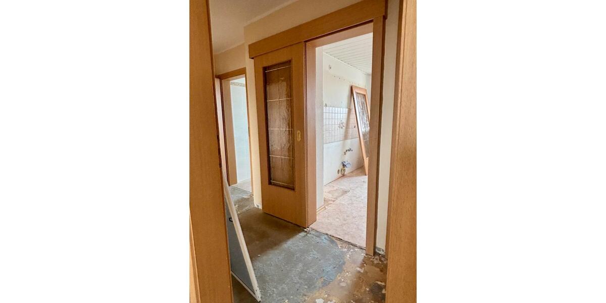 Etagenwohnung Gersdorf - 3 Zimmer, 57 m&sup2;, 45.000&euro; | Angebot:26440561