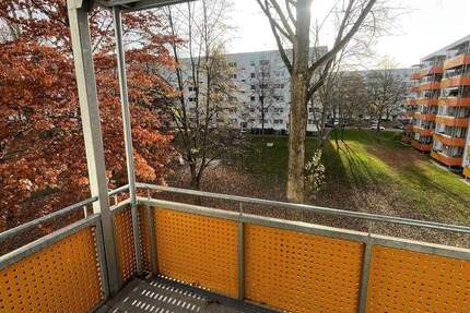 Familien(t)raum mit 5 Zimmern, 2 Bädern & 2 Balkonen - Herbstaktion: 2 Monate mietfrei*! 5 zimmer