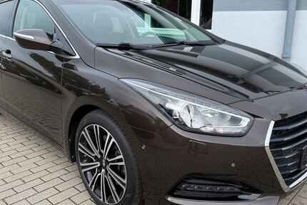 Hyundai i40 93.600 km 15.790 &euro; Chemnitz OT Mittelbach 09224