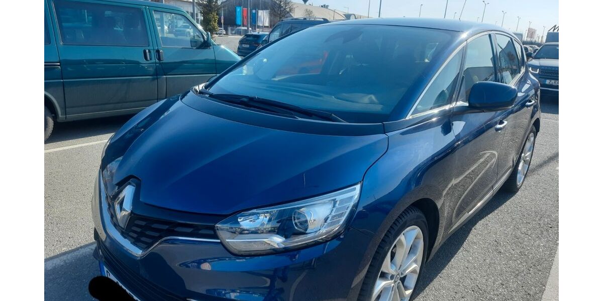 Renault Scenic 92.000 km 9.399 &euro; Chemnitz 09127