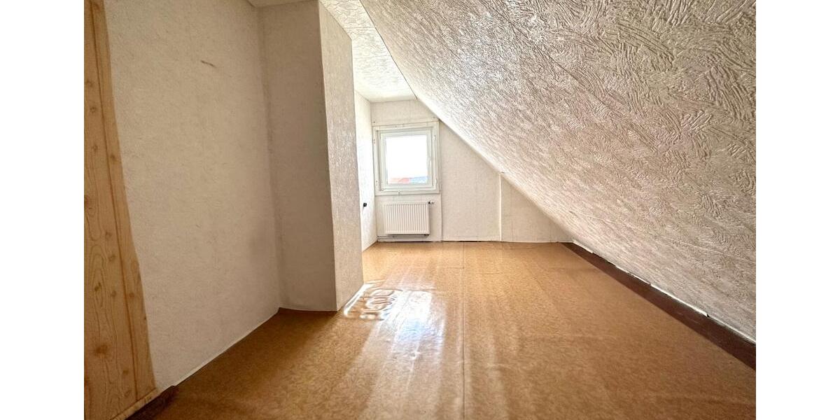 Doppelhaushälfte Chemnitz Borna-Heinersdorf - 3 Zimmer, 65 m&sup2;, 75.000&euro; | Angebot:25303599