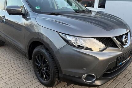 Nissan Qashqai 27.600 km 14.990 € Chemnitz OT Mittelbach 09224