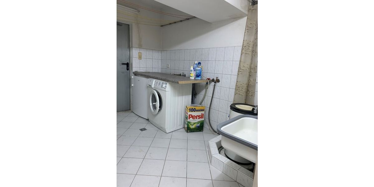 2 Wohnhäuser mit 3 Wohnungen plus 200m² Werkstatträumen bei Mittweida 10 zimmer