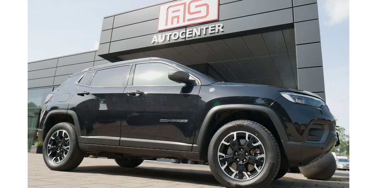 Jeep Compass 69.995 km 17.990 &euro; Chemnitz 09114