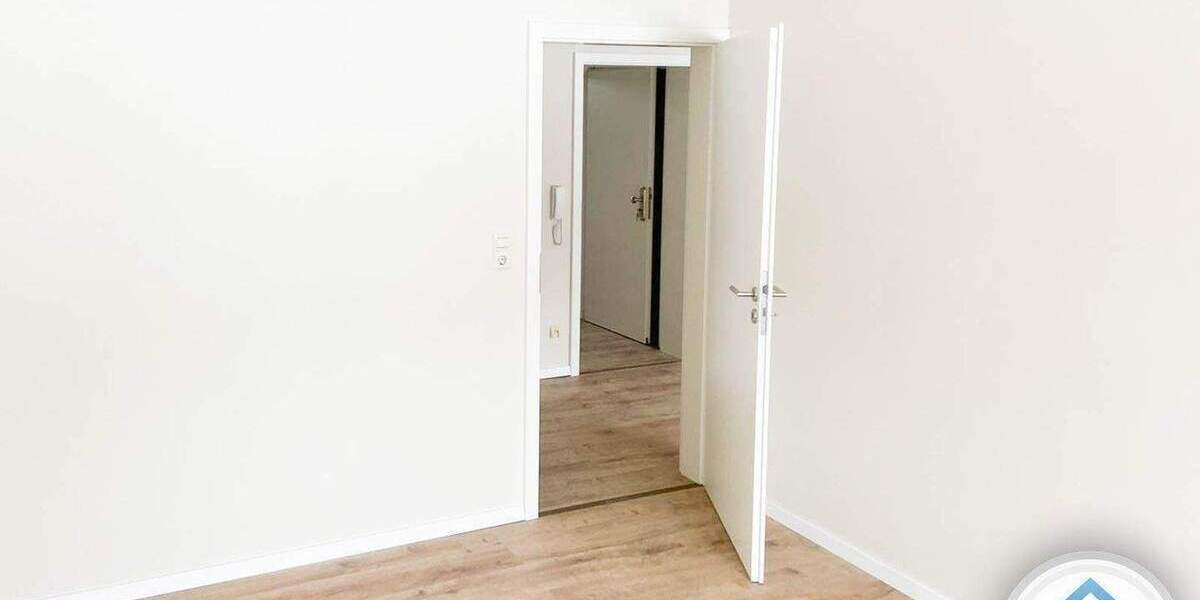 Etagenwohnung Gersdorf - 2 Zimmer, 44 m&sup2;, 260&euro; | Angebot:26796495