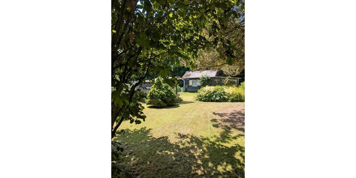 Doppelhaushälfte Hohenstein-Ernstthal Ernstthal - 4 Zimmer, 60 m&sup2;, 96.000&euro; | Angebot:27113704