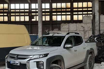 Mitsubishi L200 65.000 km 27.000 &euro; Grießbach 09430