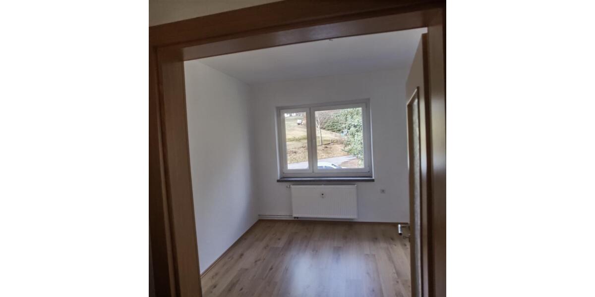 Etagenwohnung Brand-Erbisdorf Erbisdorf - 6 Zimmer, 142 m&sup2;, 780&euro; | Angebot:25918840