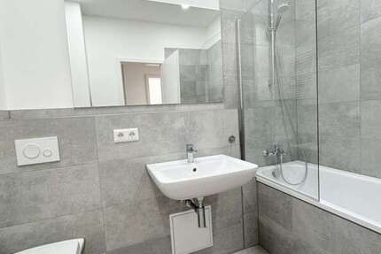 Wohnung zum Mieten in Chemnitz Sonnenberg 570 € 74.23 m² 3.5 zimmer