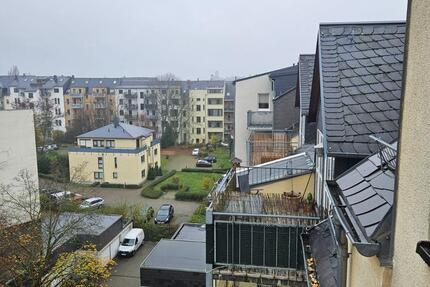 DG Wohnung Schloßchemnitz mit Aufzug, Balkon und neuem Bad 3 zimmer