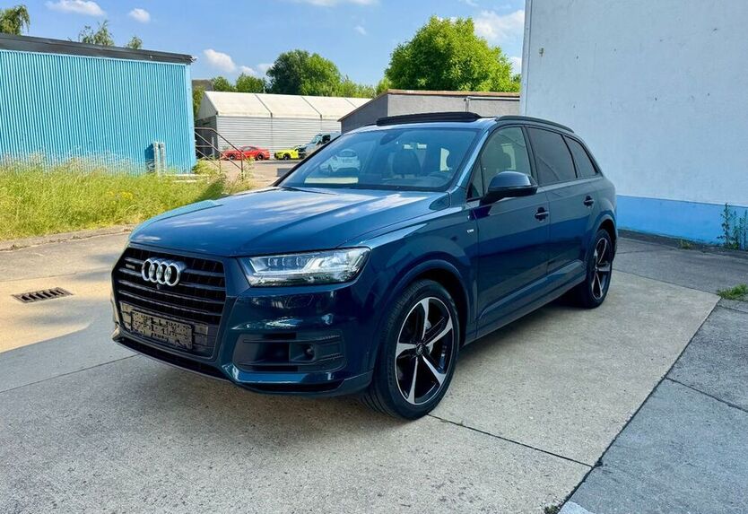 Q7