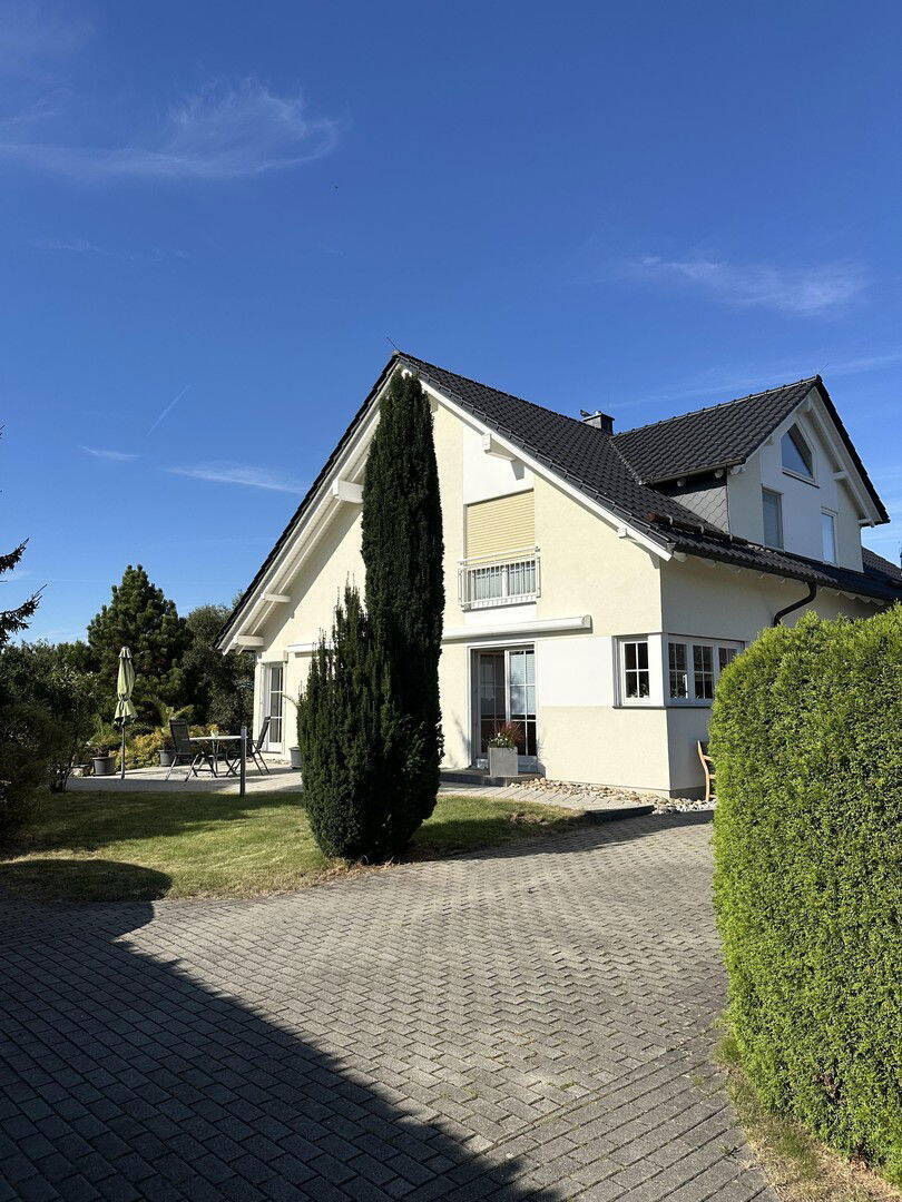 Traumhaftes Einfamilienhaus in Chemnitz-Adelsberg - in bester Lage mit Panoramablick! 7 zimmer