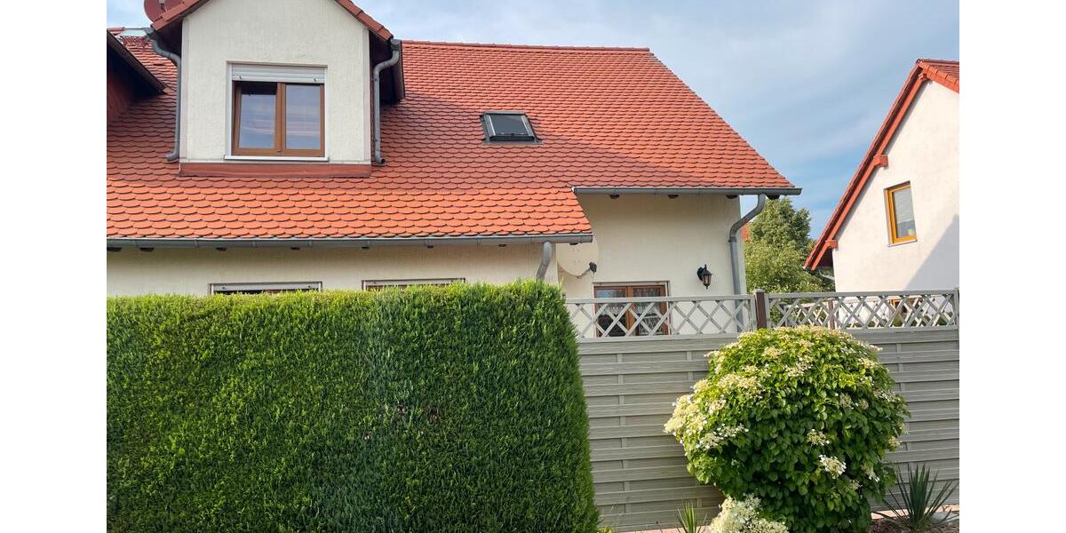 Doppelhaushälfte Hainichen - 5 Zimmer, 102 m&sup2;, 249.000&euro; | Angebot:26820138