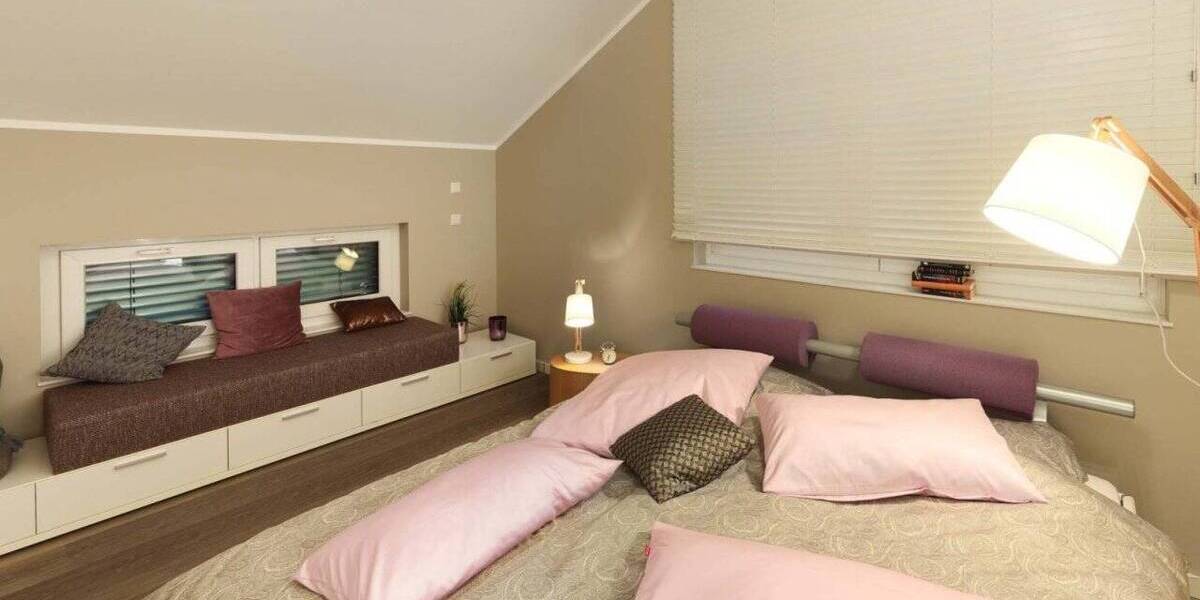 Mehrfamilienhaus, Wohnhaus Chemnitz Sonnenberg - 7 Zimmer, 218 m&sup2;, 387.799&euro; | Angebot:26156615