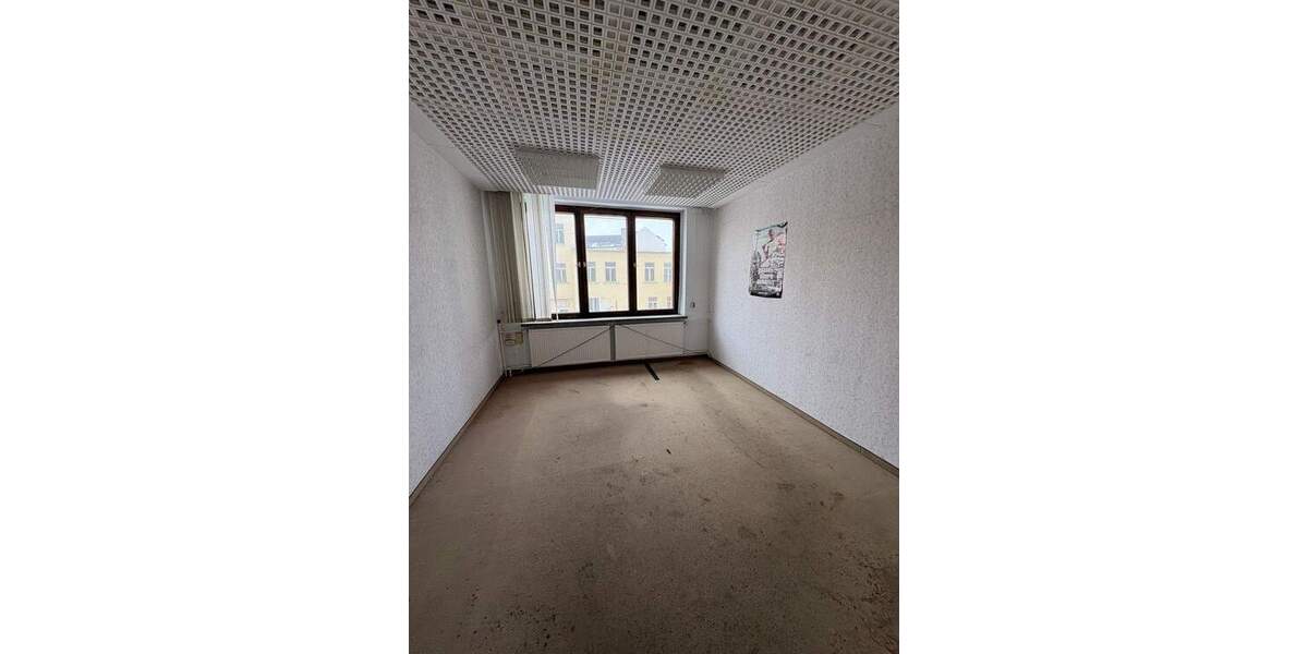 Mehrfamilienhaus, Wohnhaus Chemnitz Sonnenberg - 1 Zimmer, 600 m&sup2;, 1.200&euro; | Angebot:24781258