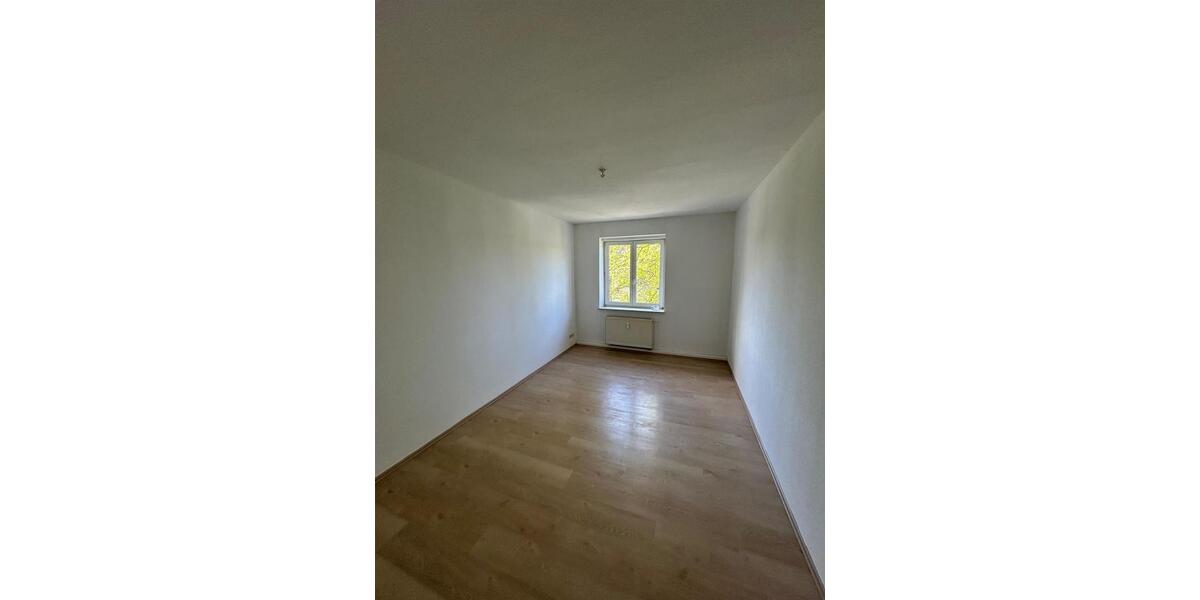 Etagenwohnung Chemnitz Ebersdorf - 2 Zimmer, 52 m&sup2;, 230&euro; | Angebot:26440935