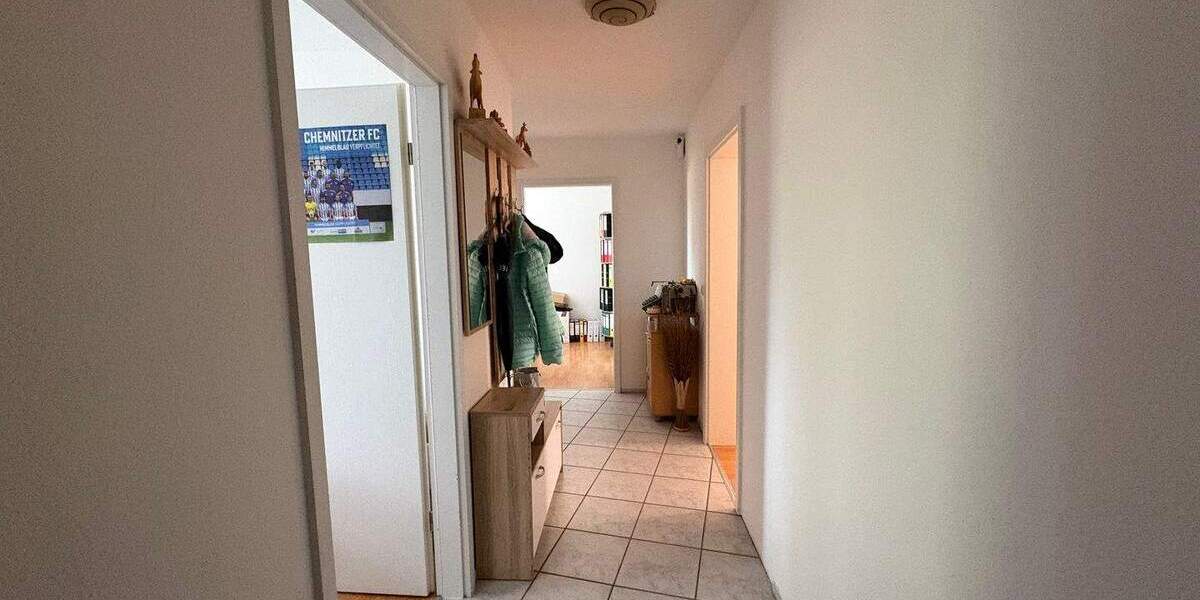Etagenwohnung Chemnitz Schönau - 3 Zimmer, 80 m&sup2;, 75.000&euro; | Angebot:25742594