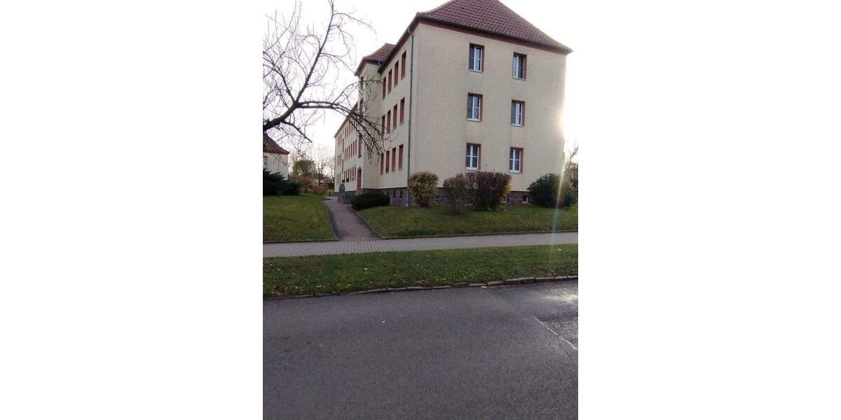 Etagenwohnung Mittweida - 3 Zimmer, 62 m&sup2;, 69.000&euro; | Angebot:25820013