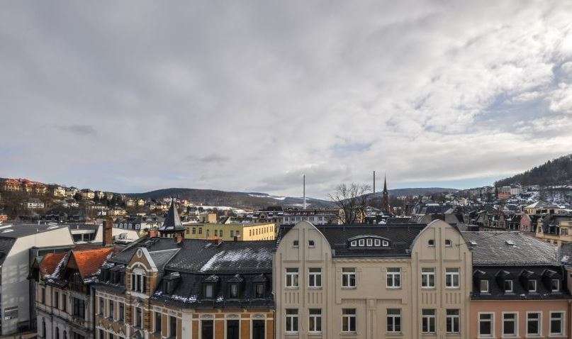 Haus zum Kaufen in Chemnitz 360.000 € 460 m²