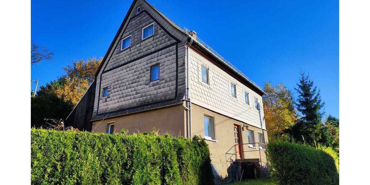 Haus zum Kaufen in Chemnitz 129.000 € 100 m² 8 zimmer