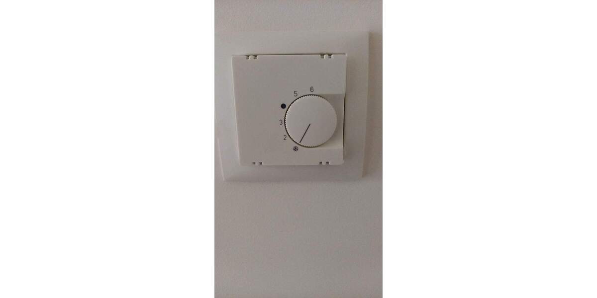 Etagenwohnung Chemnitz Schloßchemnitz - 3 Zimmer, 75 m&sup2;, 680&euro; | Angebot:26245914