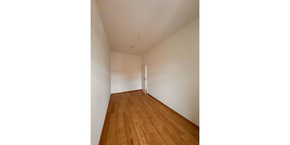 Etagenwohnung Chemnitz Hilbersdorf - 4 Zimmer, 95 m&sup2;, 915&euro; | Angebot:26110630