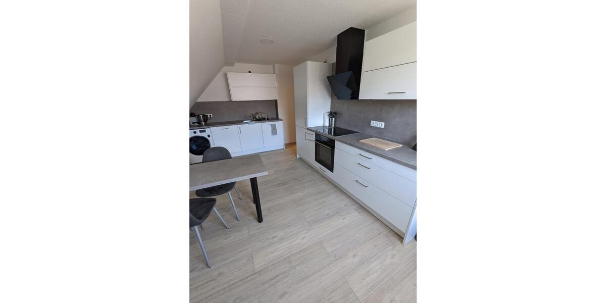 Etagenwohnung Limbach-Oberfrohna Oberfrohna - 2 Zimmer, 59 m&sup2;, 370&euro; | Angebot:26662903