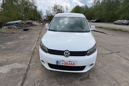 VW Caddy 179.000 km 2.800 &euro; Chemnitz 09114
