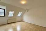 Dachgeschoßwohnung Chemnitz Ebersdorf - 3 Zimmer, 77 m&sup2;, 380&euro; | Angebot:23228002